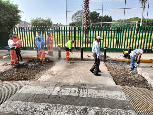 Calor ocasiona desprendimiento en cruce en avenida Héroes de Nocupétaro