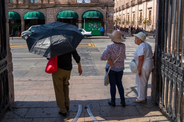 Calor, viento y lluvia: el clima de este lunes en Michoacán