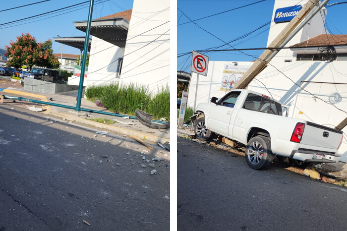 Camioneta choca en el libramiento de Morelia; derriba una luminaria y acaba su marcha en un poste de concreto