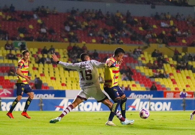 Canarios perdonan a Mineros y se alejan de la Liguilla