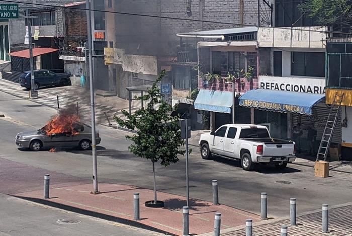 Capturan a 5 presuntos integrantes del CJNG en Zitácuaro; desatan bloqueos y narcoviolencia