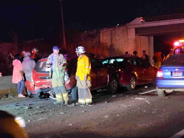 Carambola en la carretera Pátzcuaro-Morelia deja cinco lesionados