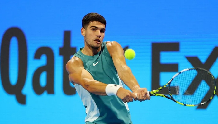 Carlos Alcaraz es eliminado en los cuartos de final del torneo ATP 500 de Doha