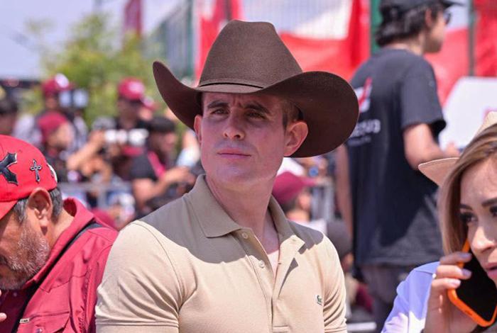 Carlos Bautista defiende independencia del Movimiento del Sombrero y rechaza respaldo a partidos