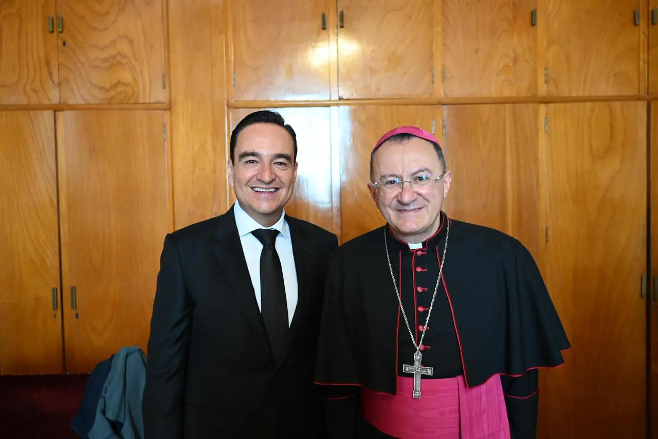 Carlos Soto acompañó a Mons. Joel Ocampo Gorostieta en su toma de posesión como Obispo de Zamora