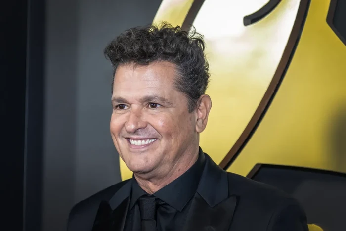 Carlos Vives es nombrado como persona del año en los Latin Grammys.