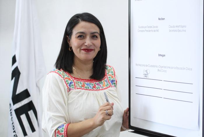 Carol Arellano impulsa propuestas para fortalecer educación cívica en Reforma Electoral