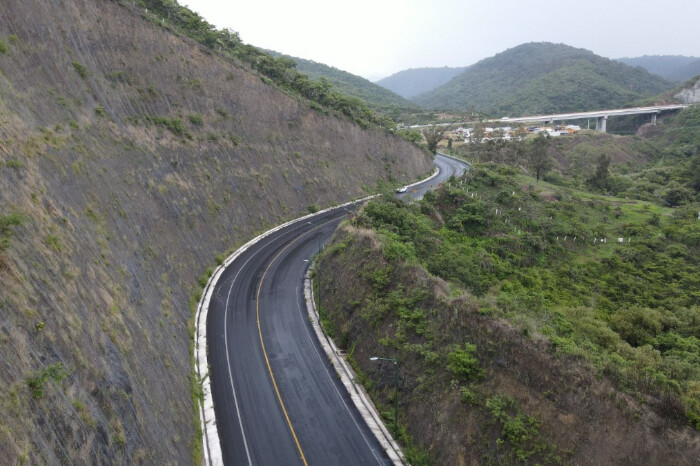 Casi 5 mil mdp se han destinado a obra carretera multianual en el estado