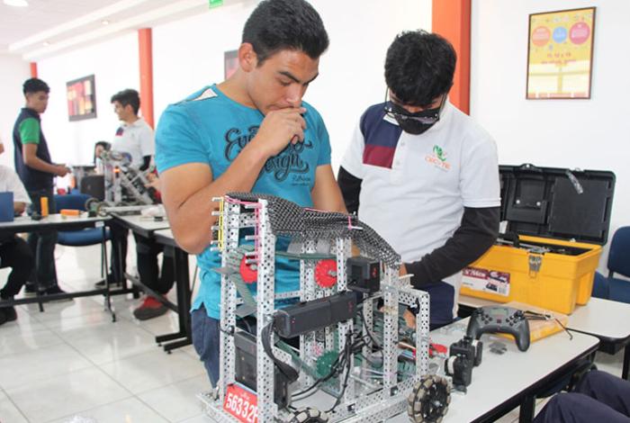 Cecytem realizará competencia estatal de robótica en Morelia, rumbo al mundial 2026 en EUA
