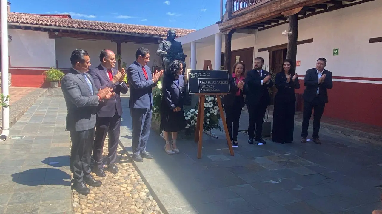 Celebran 211 aniversario de la instalación del Primer Supremo Tribunal de Justicia en Ario de Rosales