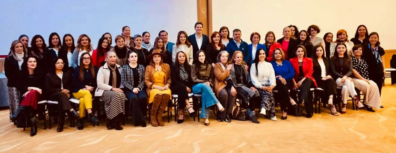 Celebran Empresrias de Michoacán su 16º Aniversario