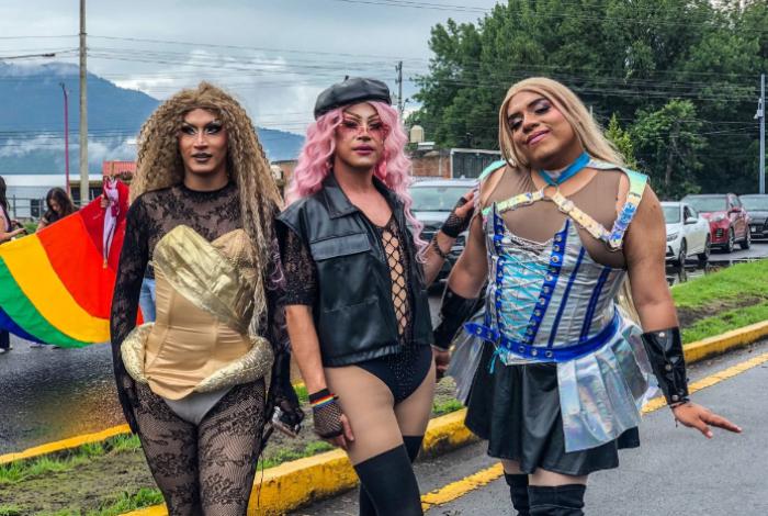 Celeste Ascencio advierte sobre los riesgos del rechazo a jóvenes LGBT+ dentro del hogar