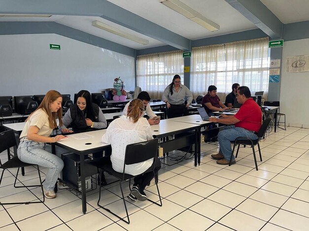 Certifica Icatmi a conductores de transporte de carga en Zamora