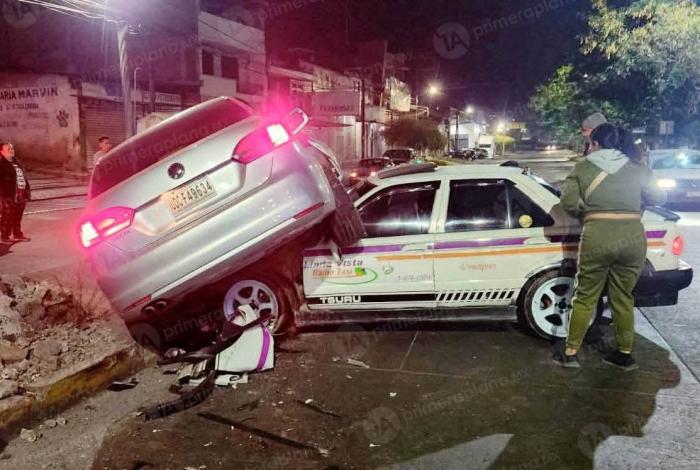 Ch0que en Uruapan deja dos lesi0nados