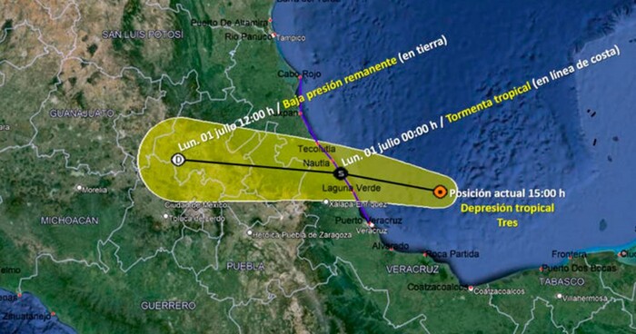 ‘Chis’ toca tierra en Veracruz como depresión tropical