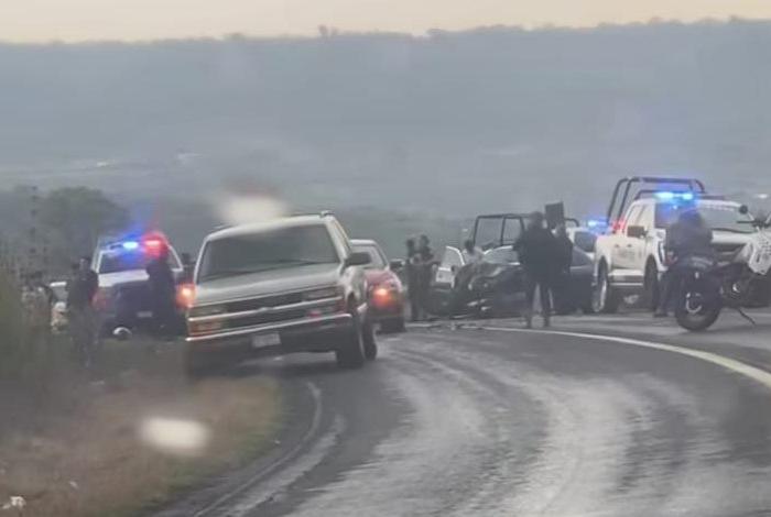 Choque de autobuses en salida a Quiroga deja saldo de dos fall3cidos y tres lesionad0s