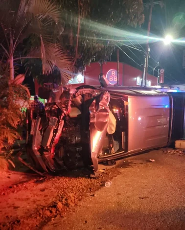 Choque deja 5 heridos graves en Uruapan