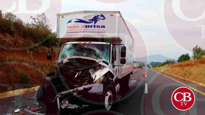 Choque en la Siglo XXI deja un herido grave