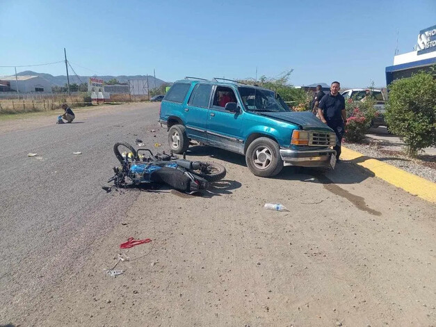 Choque entre moto y camioneta deja un muerto sobre la Huetamo-Comburindio