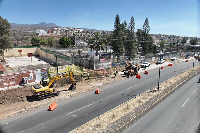 ¡Circula con precaución! Ya construyen paso superior vehicular de Villas del Pedregal, en Morelia