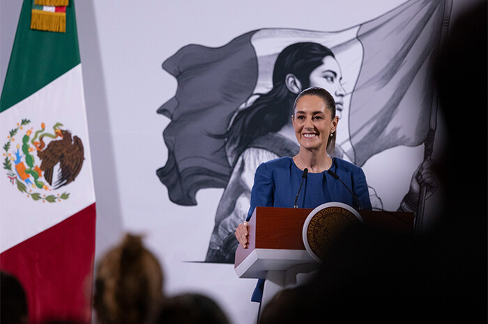 Claudia Sheinbaum anuncia remodelación del Aeropuerto Internacional de la Ciudad de México