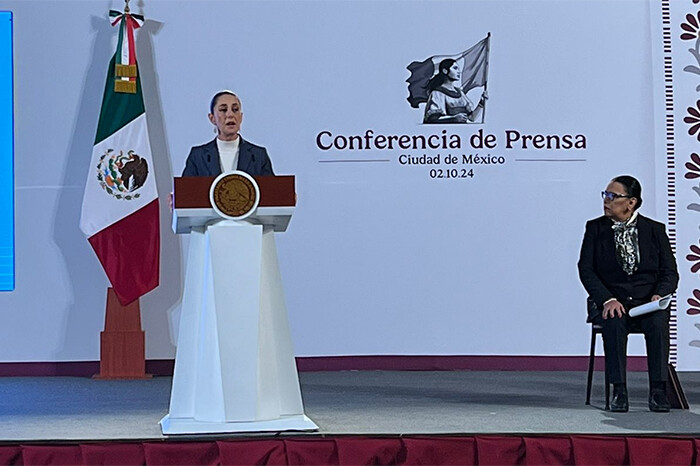 Claudia Sheinbaum ofrece su primera “Mañanera del Pueblo”, como presidenta de México