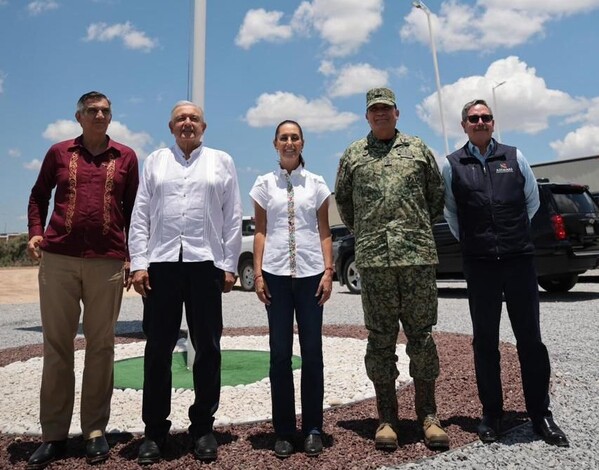 Claudia Sheinbaum recorre junto al presidente Andrés Manuel López Obrador el nuevo centro de aduanas de México en Tamaulipas