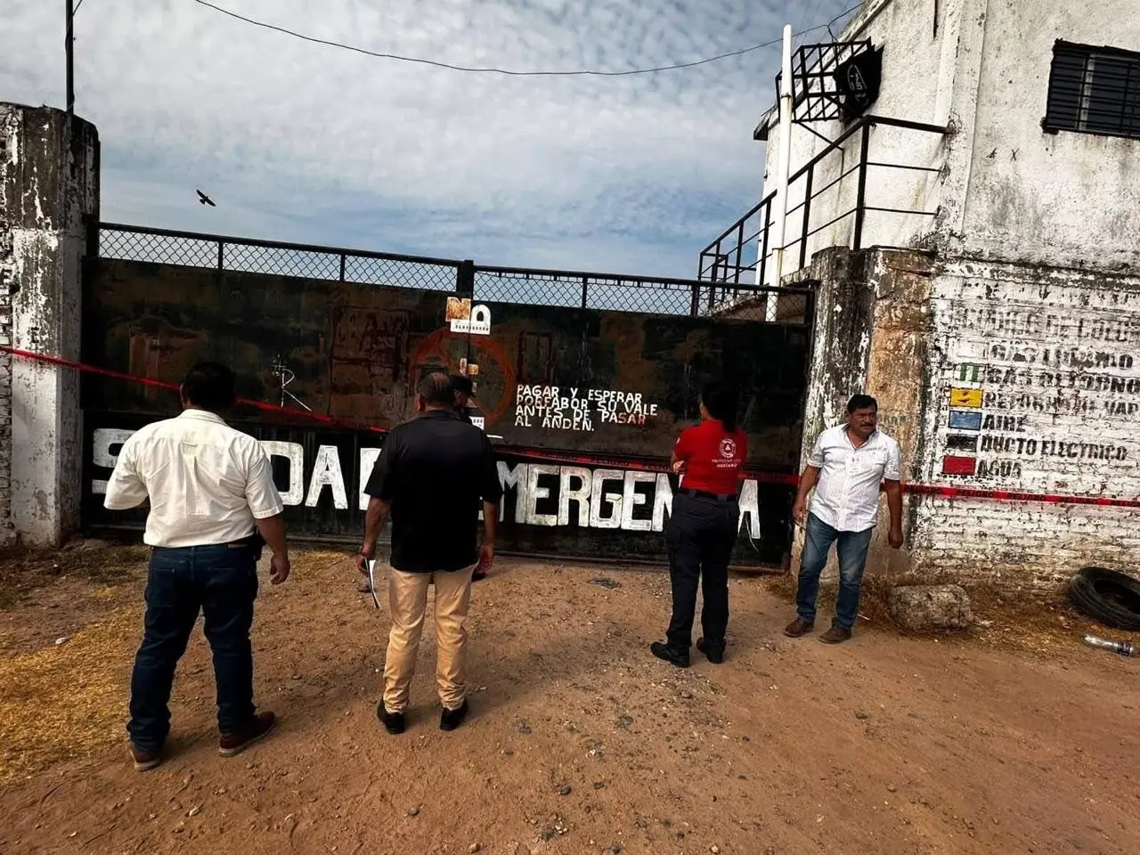 Clausuran gasera en Huetamo tras explosión que dejó dos trabajadores heridos