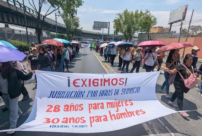CNTE bloquea CDMX: SEP, INE y SHCP afectados