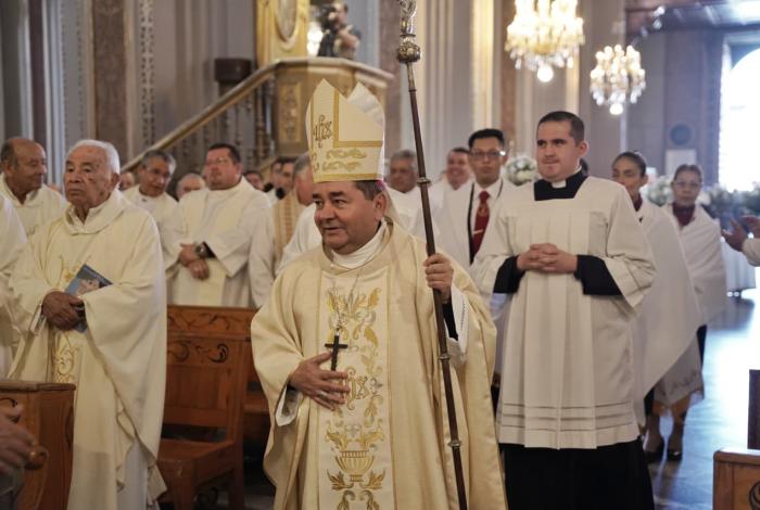 Colaboración, sí, pero sin dejar de lado la voz crítica: arzobispo