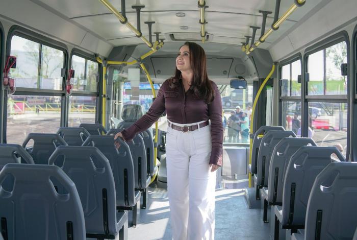 Comienzan a circular nuevos autobuses de Uruapan: Gladyz Butanda
