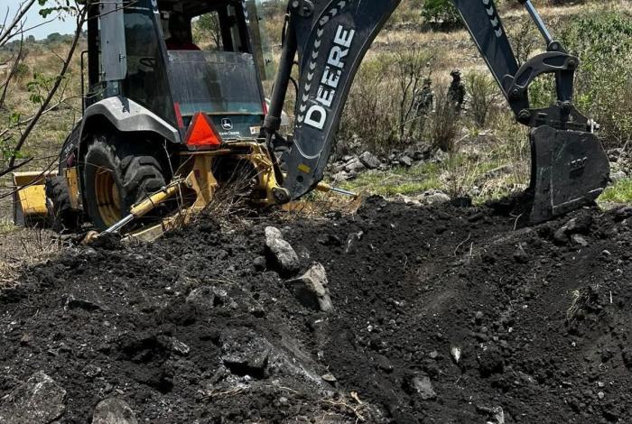 Comisión de Búsqueda de Personas encuentra posible fosa clandestina, en Cuitzeo