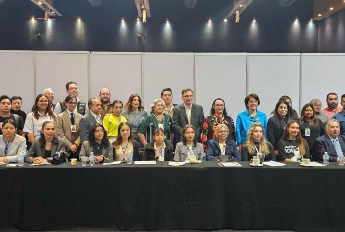 Comisión organizó en Puebla el tercer foro “Construyendo las Metrópolis del presente: Movilidad, Agua, Innovación y Digitalización”
