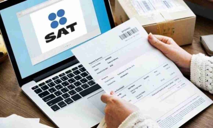 ¿Cómo puedo solicitar mi saldo a favor en el SAT?