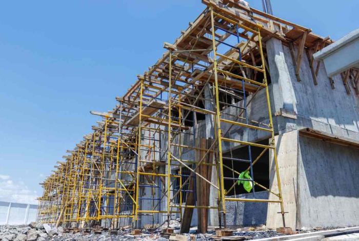 Con 70 % de avance, la nueva secundaria de Villas del Pedregal está casi lista: SCOP