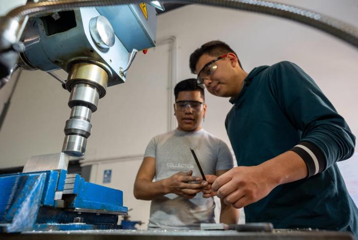 Con aval internacional, Ingenierías de la UMSNH cuentan con sello de calidad