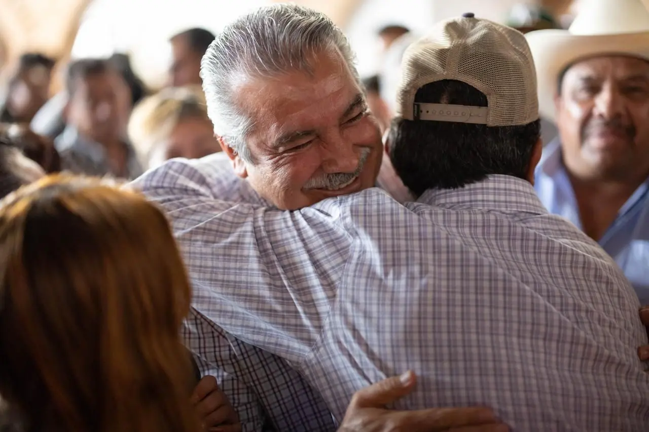 Con cercanía al pueblo construye Morón la unidad de Michoacán