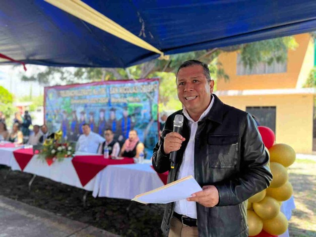 Con Claudia Sheinbaum becas para estudiantes de nivel básico: JC Barragán