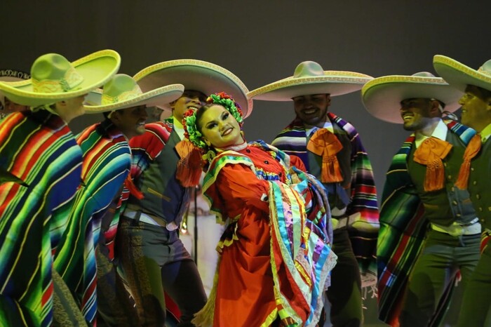 Con danzas y tradiciones festejará el FMO el Día del Maestro