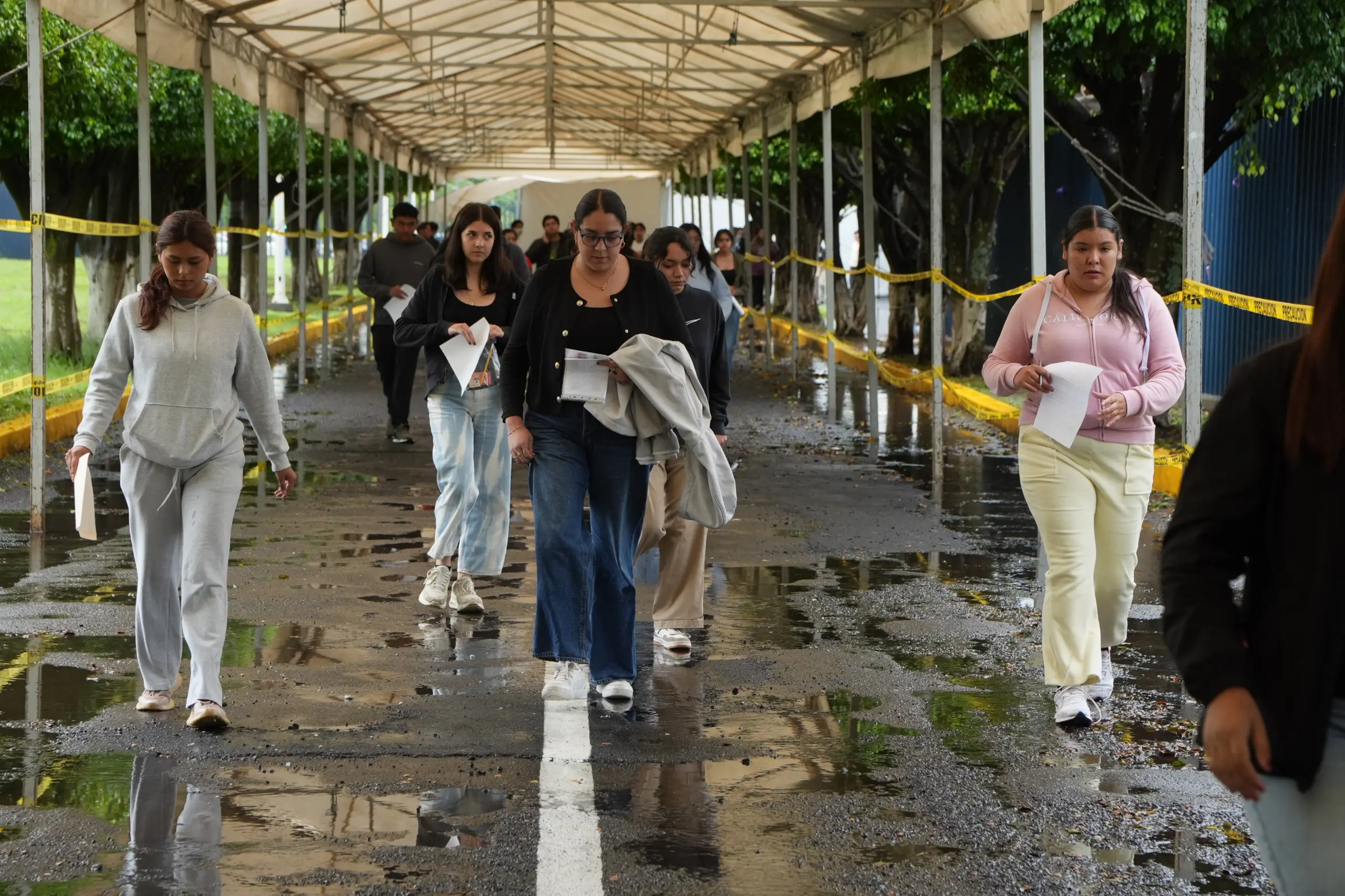 Con éxito se llevó a cabo el arranque de los exámenes de admisión a la UMSNH