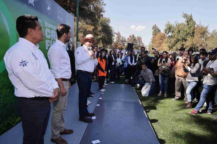 Con más espacios para el deporte avanzamos en la prevención del delito: Bedolla