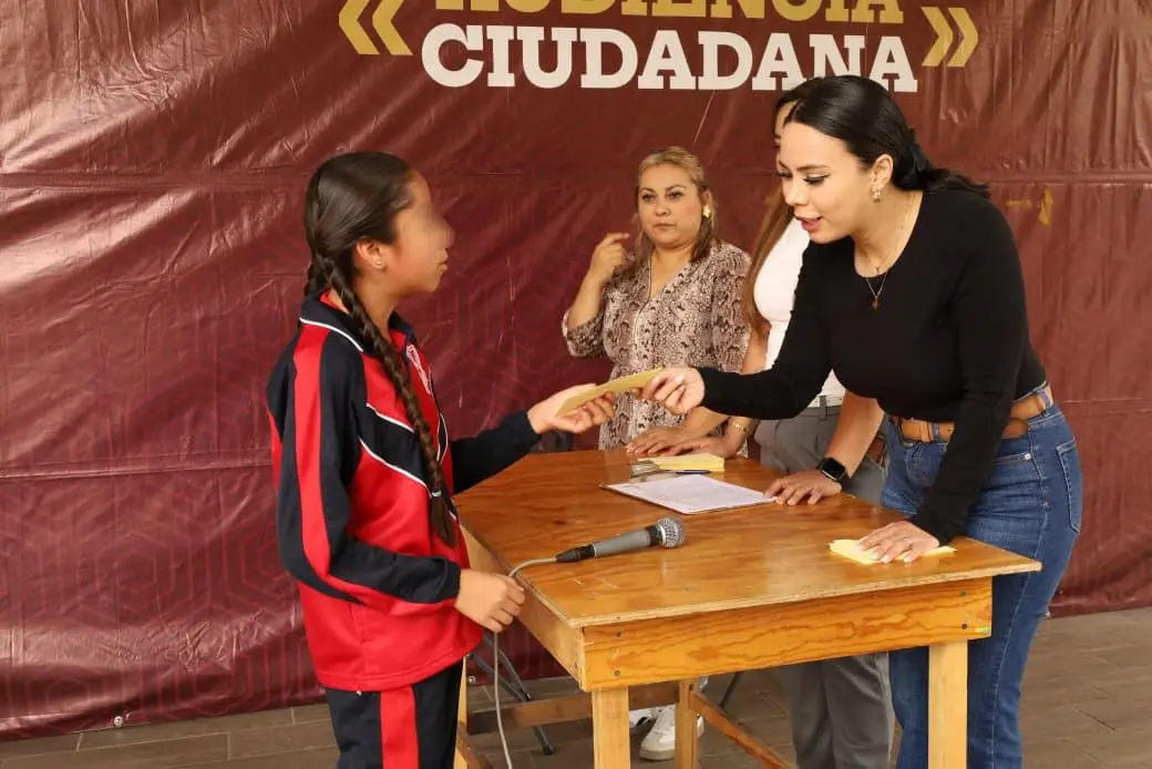 Con recurso 100% municipal, Queréndaro crea becas de excelencia para estudiantes de primaria: Diana Caballero