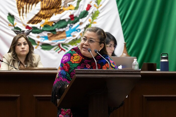 Con reforma a Ley de Salud, busca Belinda Iturbide velar por los niños con cáncer del estado