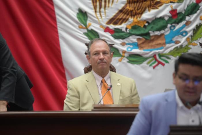 Con reforma en movilidad inclusiva, propuesta por David Martínez Gowman, se garantiza señalización en lenguas indígenas y LSM