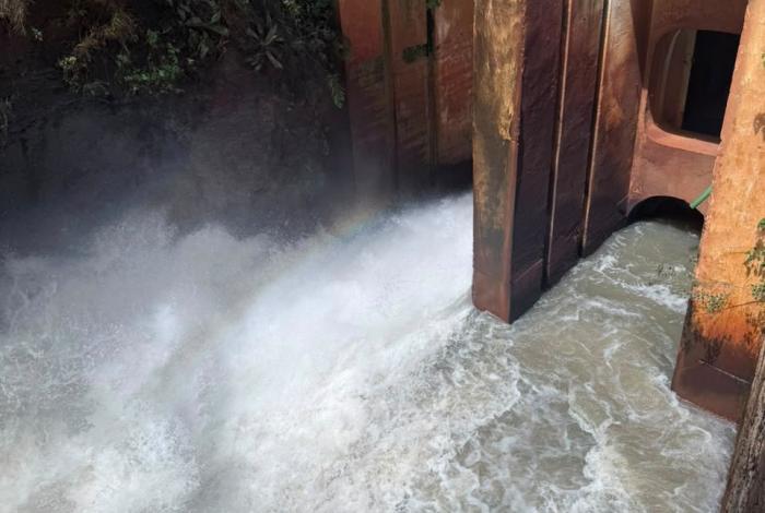Conagua Michoacán realiza desfogue controlado de la presa de Cointzio; sin riesgo para la población