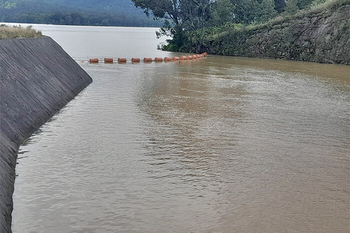 Conagua pausa desfogue de la presa de Cointzio; luego reanudará solo con 10 metros cúbicos por segundo