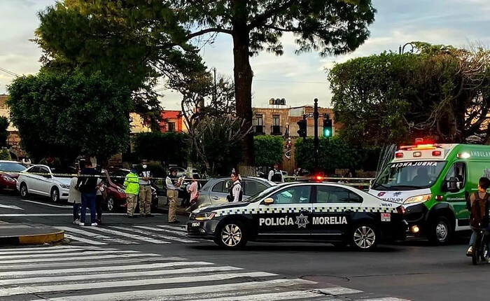 Conductor pierde la vida cerca de la fuente de “Las Tarascas” en la ciudad de Morelia