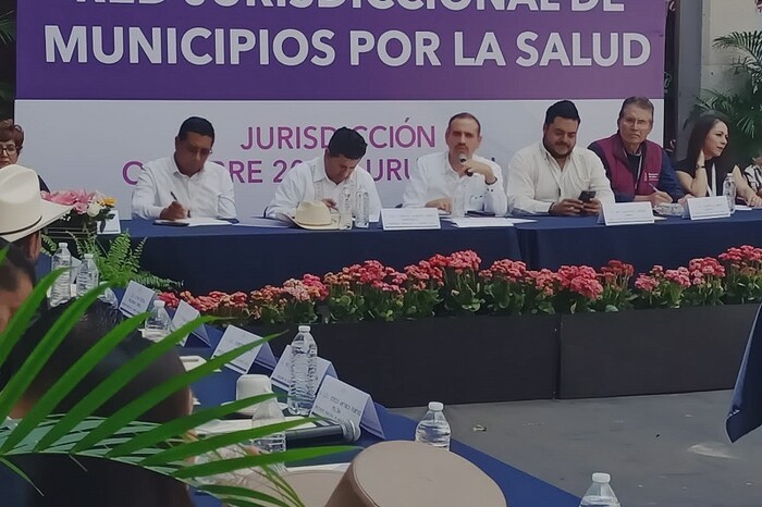 Conforma SSM Red de Municipios por la Salud en región Uruapan