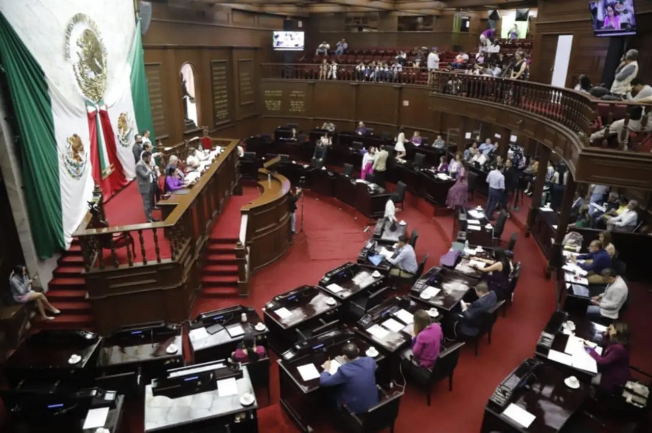 Congreso de Michoacán aprobó reformas para mejorar el transporte público