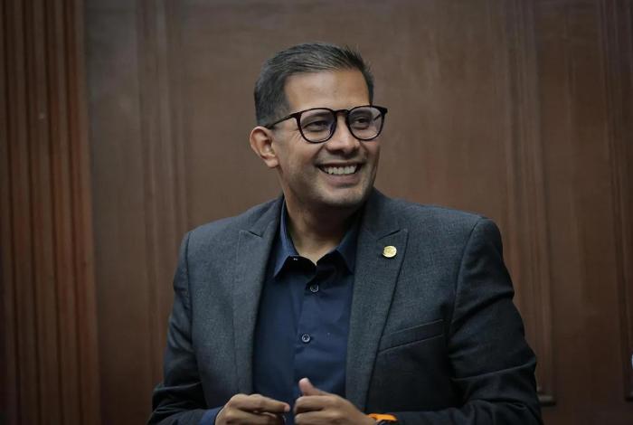 Conrado Paz se suma al Grupo Parlamentario del PRD